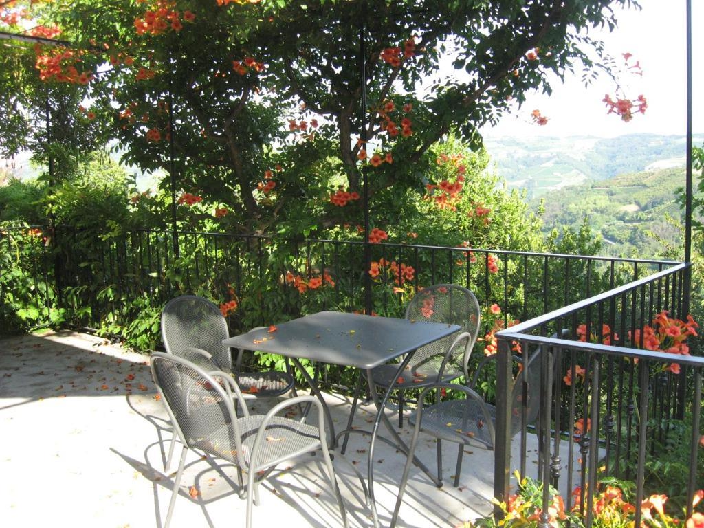Agriturismo Cascina Serra Cossano Belbo Room photo